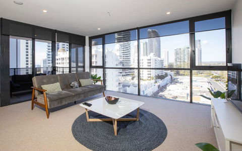 Qube Broadbeach - Accommodation Fremantle 14