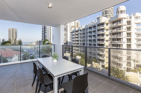 Qube Broadbeach - Accommodation Fremantle 41
