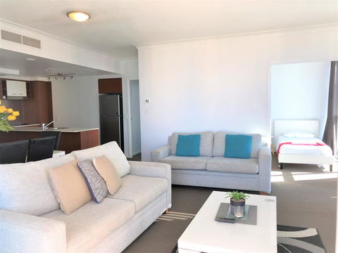 Beach Stay - Ocean & Riverview Resort Chevron Renaissance Central Surfers Paradise - Accommodation Fremantle 19