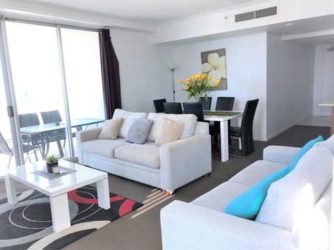 Beach Stay - Ocean & Riverview Resort Chevron Renaissance Central Surfers Paradise - Accommodation Fremantle 18