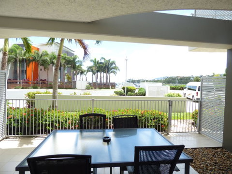 Marina View Apartment - Accommodation Fremantle 4