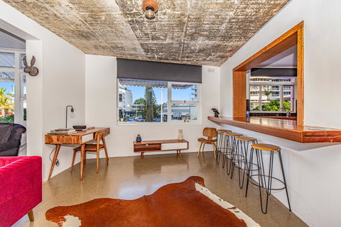 The Pink Hotel Coolangatta - Accommodation Fremantle 5