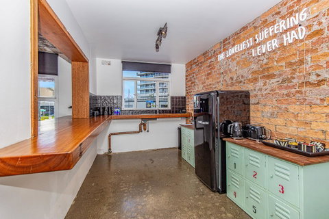 The Pink Hotel Coolangatta - Accommodation Fremantle 4