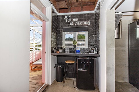 The Pink Hotel Coolangatta - Accommodation Fremantle 32