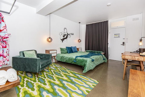 The Pink Hotel Coolangatta - Accommodation Fremantle 28