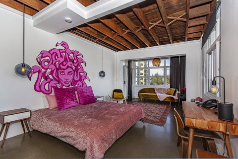 The Pink Hotel Coolangatta - Accommodation Fremantle 33