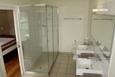 Beachside Apartment 17 - Accommodation Fremantle 10