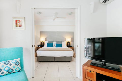 Mantra Aqueous On Port - Accommodation Fremantle 2