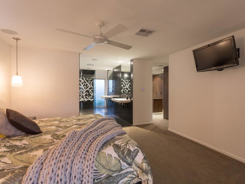Rumrunner Resort - Accommodation Fremantle 24