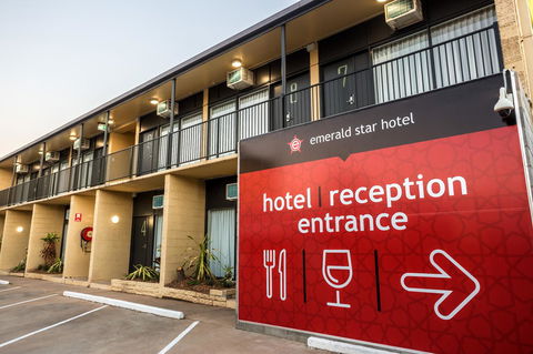 Nightcap At Emerald Star Hotel - Accommodation Fremantle 4