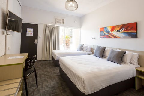 Nightcap At Emerald Star Hotel - Accommodation Fremantle 10
