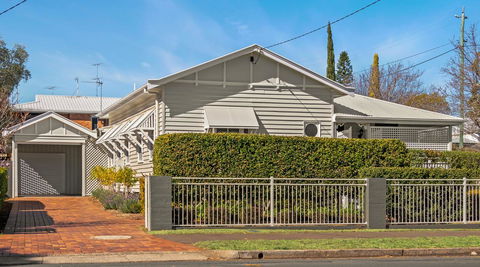 Frangipani House - Accommodation Fremantle 24