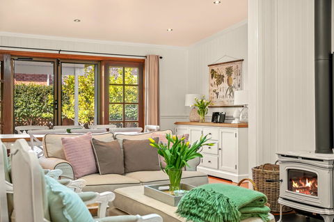 Frangipani House - Accommodation Fremantle 8