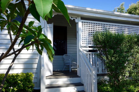 Frangipani House - Accommodation Fremantle 1
