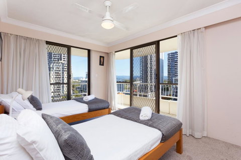 Capricornia Apartments - Accommodation Fremantle 12