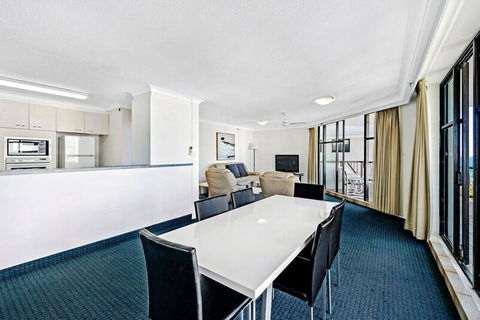 ULTIQA Beach Haven On Broadbeach - Accommodation Fremantle 37