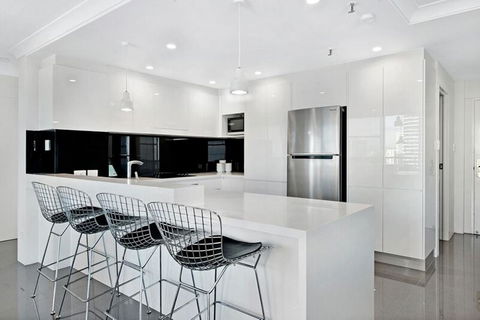 ULTIQA Beach Haven On Broadbeach - Accommodation Fremantle 9