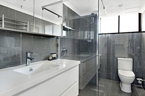 ULTIQA Beach Haven On Broadbeach - Accommodation Fremantle 6