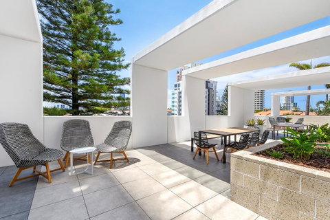 Qube Broadbeach Ocean View Apartments - Accommodation Fremantle 4