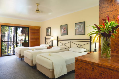 Palm Royale Cairns - Accommodation Fremantle 24