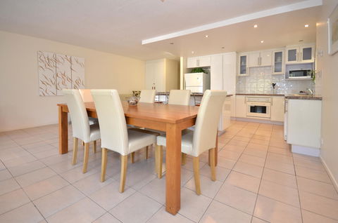 Raintrees Moffat Beach - Accommodation Fremantle 5