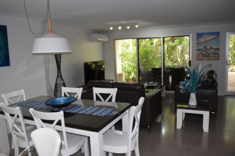 Raintrees Moffat Beach - Accommodation Fremantle 12