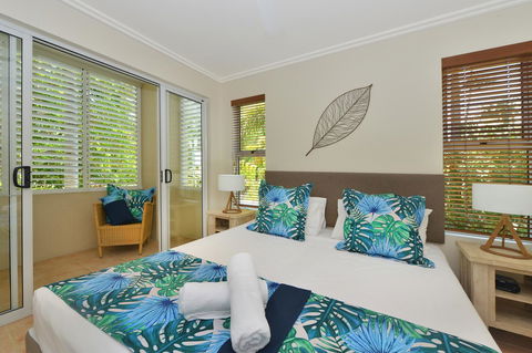 Cayman Villas Port Douglas - Accommodation Fremantle 32