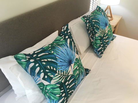 Cayman Villas Port Douglas - Accommodation Fremantle 16