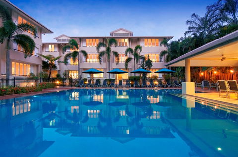 Cayman Villas Port Douglas - Accommodation Fremantle 0