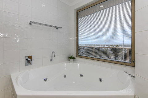 Mantra Mackay - Accommodation Fremantle 39