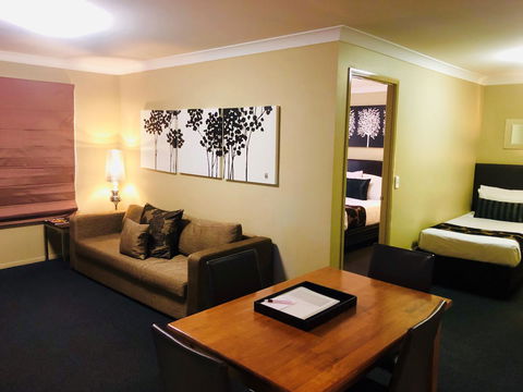 Ambassador On Ruthven - Accommodation Fremantle 39
