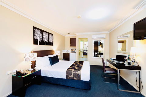 Ambassador On Ruthven - Accommodation Fremantle 13