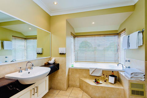 Ambassador On Ruthven - Accommodation Fremantle 21