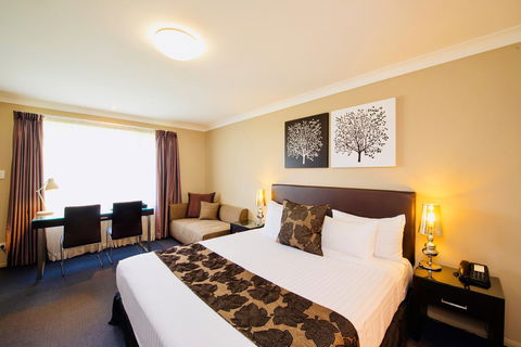 Ambassador On Ruthven - Accommodation Fremantle 0
