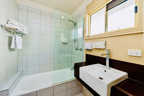 Ambassador On Ruthven - Accommodation Fremantle 29