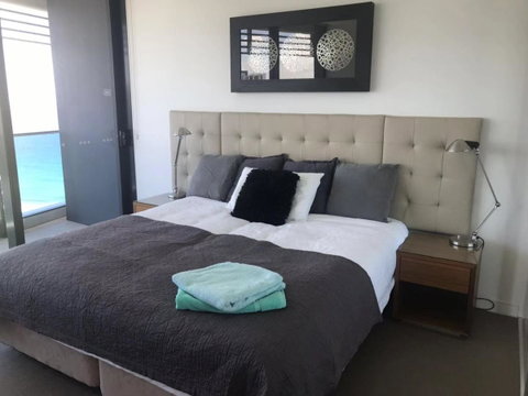 Luxury 3 Bedroom In Heart Of Broadbeach - Accommodation Fremantle 20