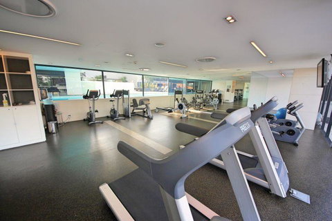 Luxury 3 Bedroom In Heart Of Broadbeach - Accommodation Fremantle 9