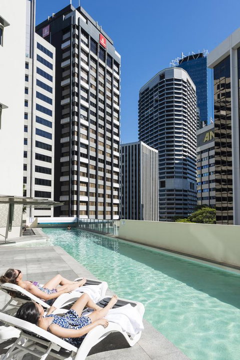 Oaks Brisbane Aurora Suites - Accommodation Fremantle 1