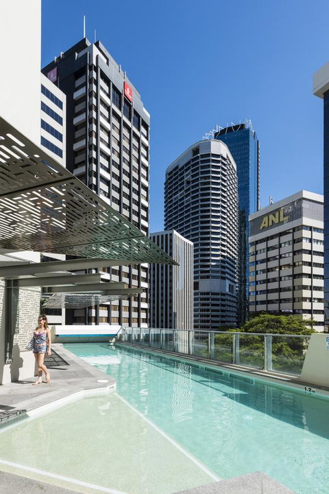 Oaks Brisbane Aurora Suites - Accommodation Fremantle 3