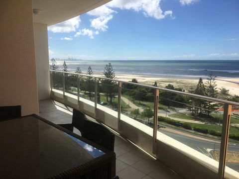 Kirra Surf Apartments - Accommodation Fremantle 36
