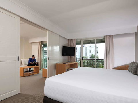 Novotel Cairns Oasis Resort - Accommodation Fremantle 41