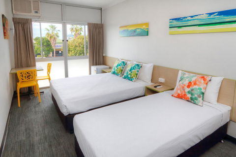 Palm Beach Hotel - Accommodation Fremantle 0