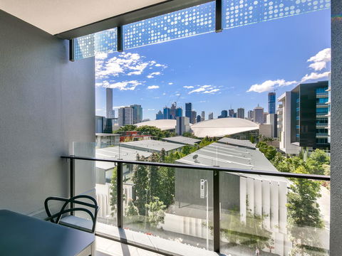 Opera Apartments South Brisbane - Accommodation Fremantle 3
