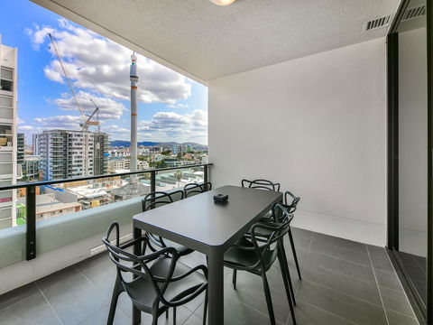 Opera Apartments South Brisbane - Accommodation Fremantle 18