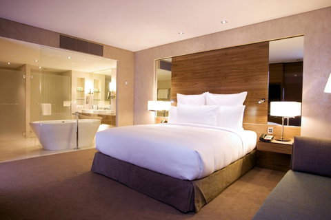 Hilton Brisbane - Accommodation Fremantle 7