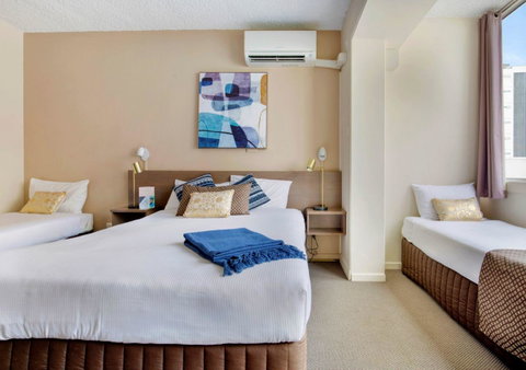 The Metropolitan Spring Hill - Accommodation Fremantle 14