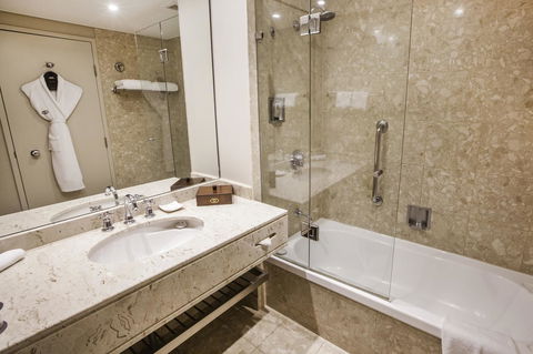 Sofitel Brisbane Central - Accommodation Fremantle 11