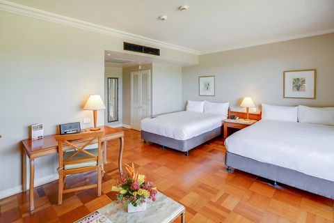 InterContinental Sanctuary Cove Resort, An IHG Hotel - Accommodation Fremantle 7