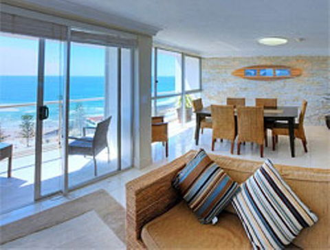 Burleigh Beach Tower - Accommodation Fremantle 12
