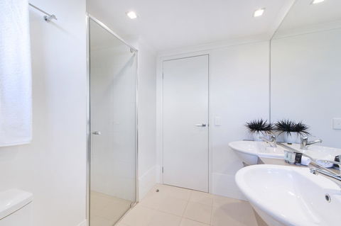On The Bay Apartments - Accommodation Fremantle 24